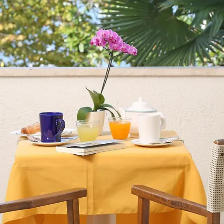 Nettuno Hotel Bardolino