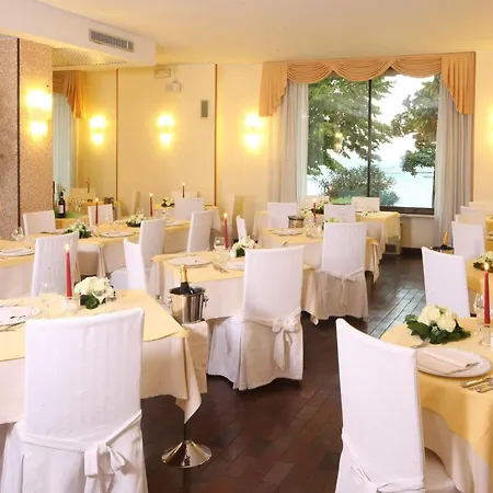 Nettuno Hotell 4*