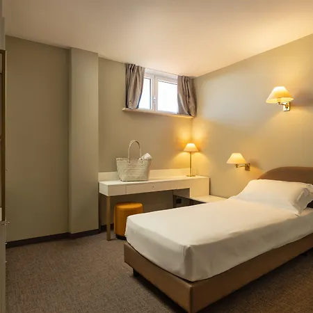 Nettuno Ξενοδοχείο Μπαρντολίνο